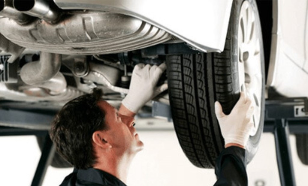 Professionelles Werkstatt-Team